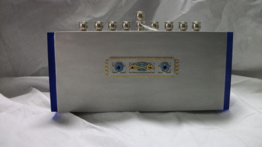 Silver Menorah1
