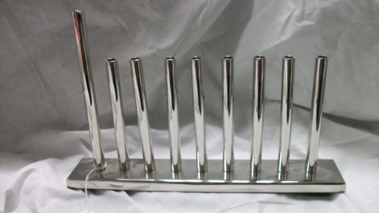 Silver Menorah3