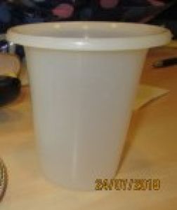 Kiddush plastic cup insert