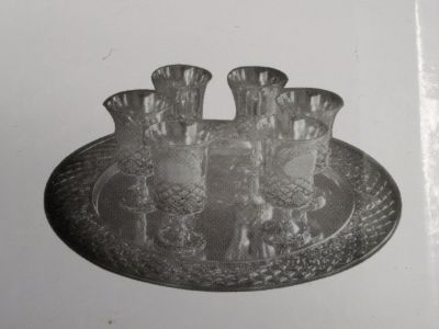 Liquor Set (6 cups & Tray) silverplate